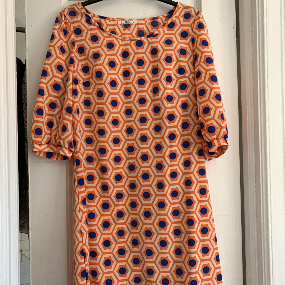 Cute spring dress!